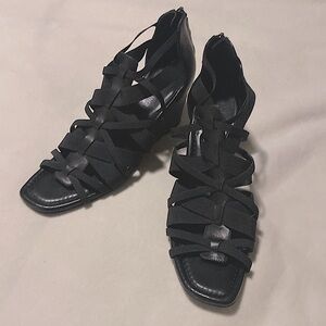 NEW DONALD PLINER women's black gladiator elastic and leather wedge  size 10 New